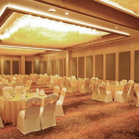 Ramada Encore By Wyndham Chandigarh Zirakpur-3