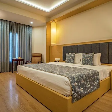 Golden Tulip Udaipur-3