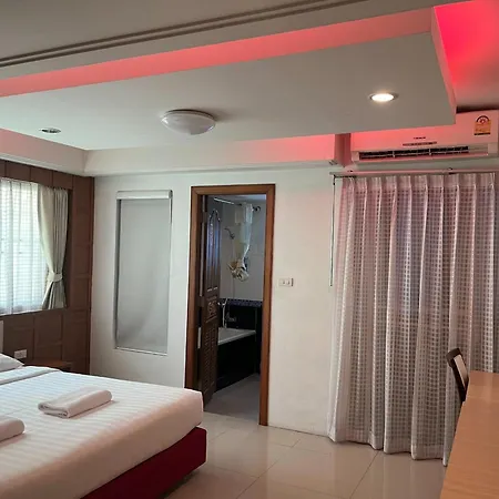 Gusto Pratunam Hotel-3