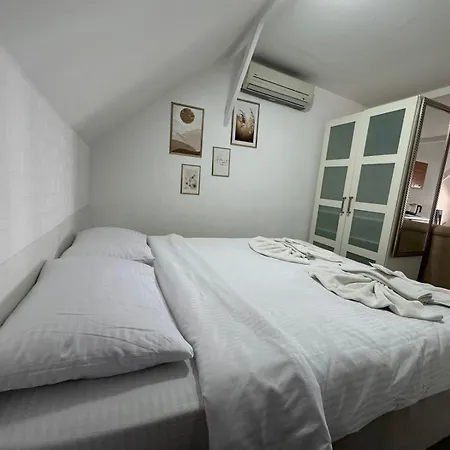 Hotel Antique-2