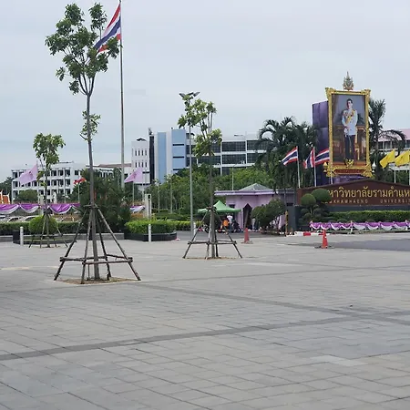 The Quarter Ramkhamhaeng By Uhg-3