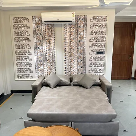 The Luxury Tiger At Lake Pichola-3