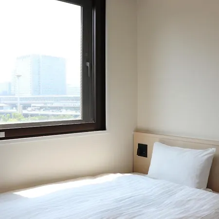 Shin-Osaka Station Hotel-3