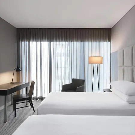 Four Points By Sheraton Brisbane-2