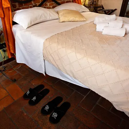 Antica Corte Dei Principi Charming Rooms-2
