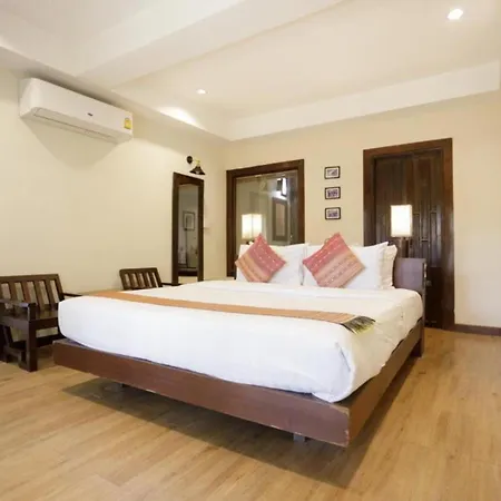Lanna Dusita Riverside Boutique Resort-3