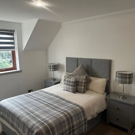 Culliss House B&B-3