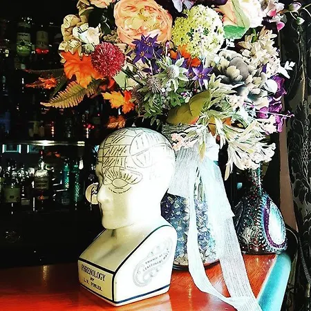 The Hillcroft - Boutique, Unique-3