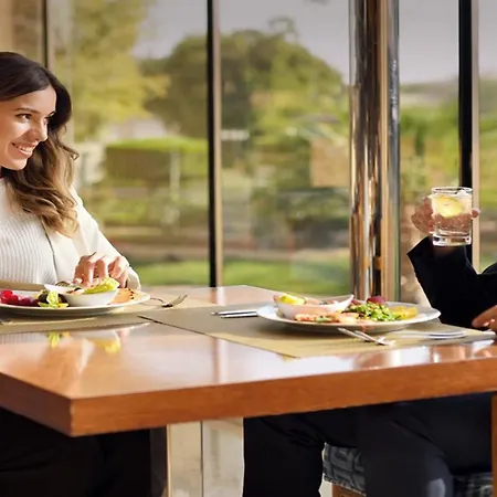 Holiday Inn Jeddah Corniche By Ihg-2