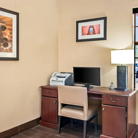 Comfort Inn Santa Fe South-2