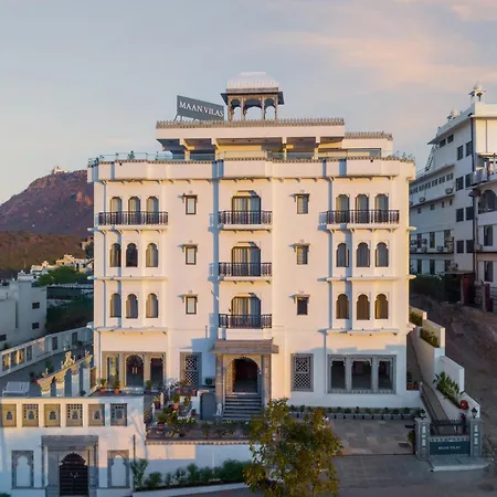 Maan Vilas Swimming Pool Boutique Hotel In Udaipur-3