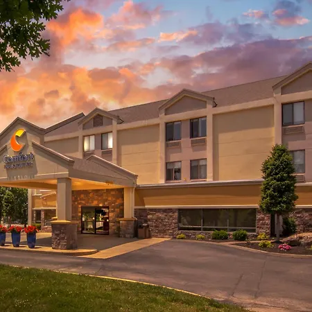 Comfort Inn & Suites Kansas City - Northeast-2