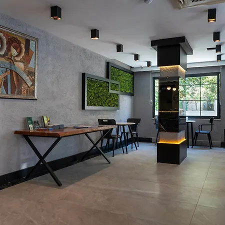 Mielo Lara Hotel-3
