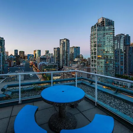 Grand Park Hotel & Suites Downtown Vancouver, An Ascend Collection Hotel-3