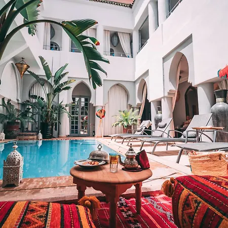 Riad Shemsi Piscine & Rooftop-2