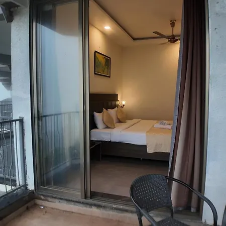 Mountain Breeze Resort, Mahabaleshwar-2