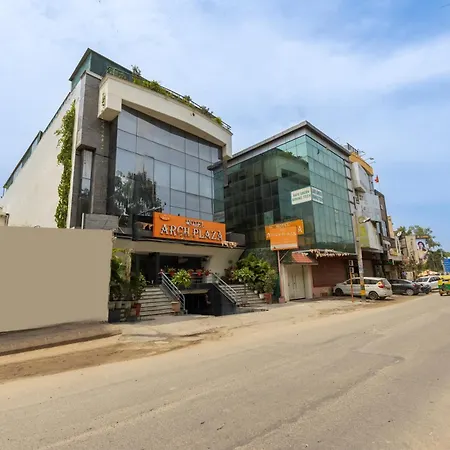 Hotel Arch Plaza At Yashobhoomi By Arch Group-3