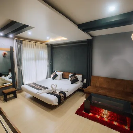 Amarjeet Hotel-3
