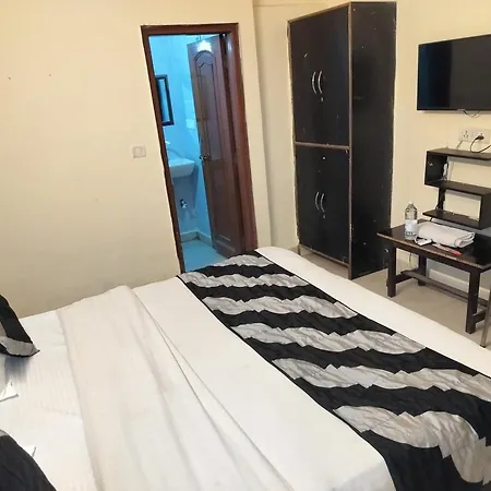 Hotel Green Snapper' Kamla Nagar-3