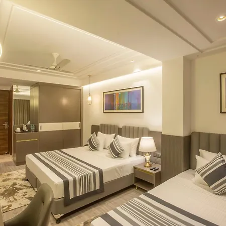 Hotel The Best Delhi Airport-2