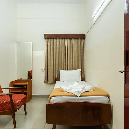 Sri Ramakrishna Hotel-2