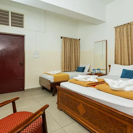 Sri Ramakrishna Hotel-3