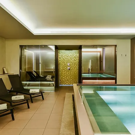 Boho Prague Hotel - Small Luxury Hotels-2