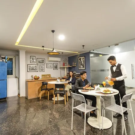 Fabhotel Cinco Primera - Nr Lv Prasad, Banjara Hills-2