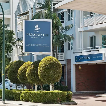 Broadwater Resort Como-2