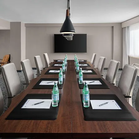The Alloy, A Doubletree By Hilton - Valley Forge-3