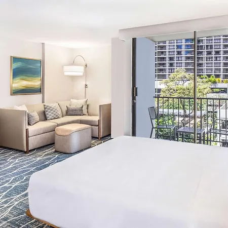 Hyatt Place Waikiki Beach-2