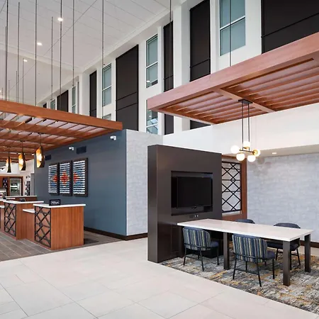 Doubletree By Hilton Madison East-3