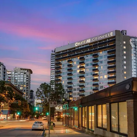 Best Western Premier Chateau Granville Hotel & Suites & Conference Centre-3