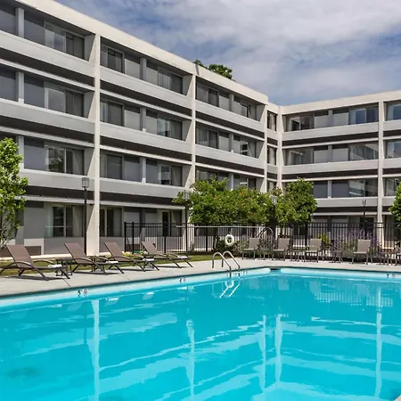 Best Western Plus University Inn-2
