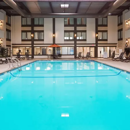 Best Western Premier The Central Hotel & Conference Center-2