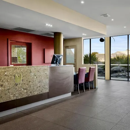 Copthorne Hotel & Apartments Queenstown Lakeview-2