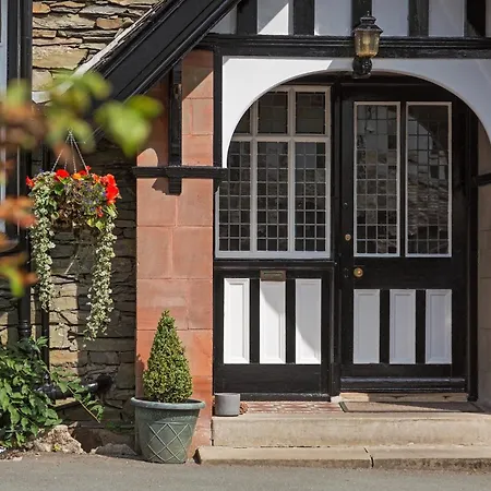 Burn How Garden Hotel - Bowness On Windermere-3