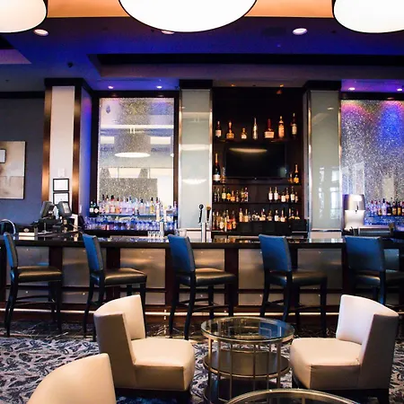 The Lapis Suite At Platinum Hotel-3