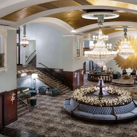 Amway Grand Plaza Hotel, Curio Collection By Hilton-3