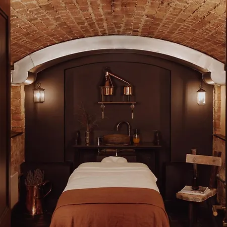 No 1 By Guesthouse, York-3