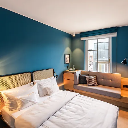 Maximilian Hotel-3