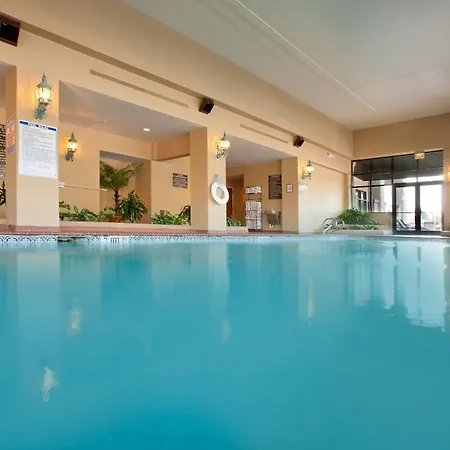 Embassy Suites By Hilton Greensboro Airport-2