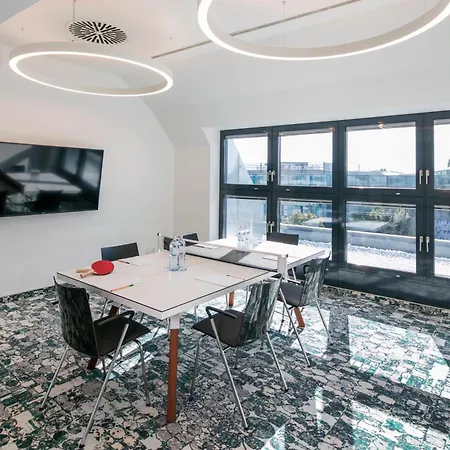 Arcotel Donauzentrum Wien-2