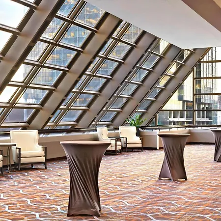 Le Centre Sheraton Montreal Hotel-2