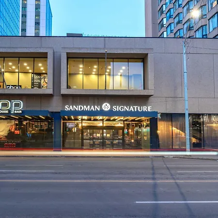 Sandman Signature Edmonton Downtown Hotel-3