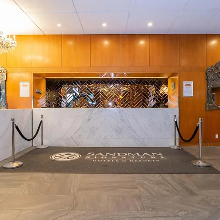 Sandman Signature Edmonton Downtown Hotel-2
