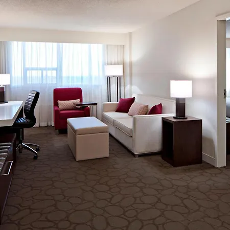 Delta Hotels By Marriott Edmonton South Conference Centre-2