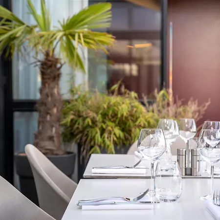 Holiday Inn Reims Centre By Ihg-3