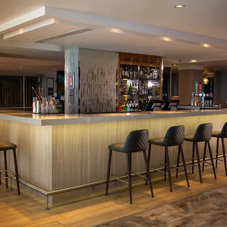 Leonardo Royal Hotel Brighton Waterfront-2