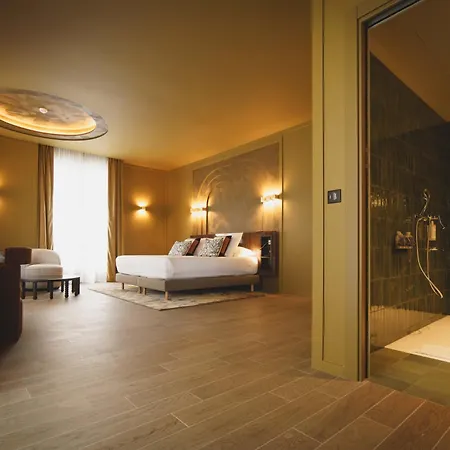 Hotel Gounod Fully Renovated-3